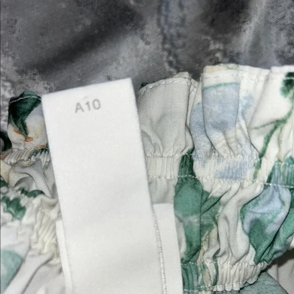 H&M Leaf Print A-Line Skirt - Green and Cream - Picture 8 of 12